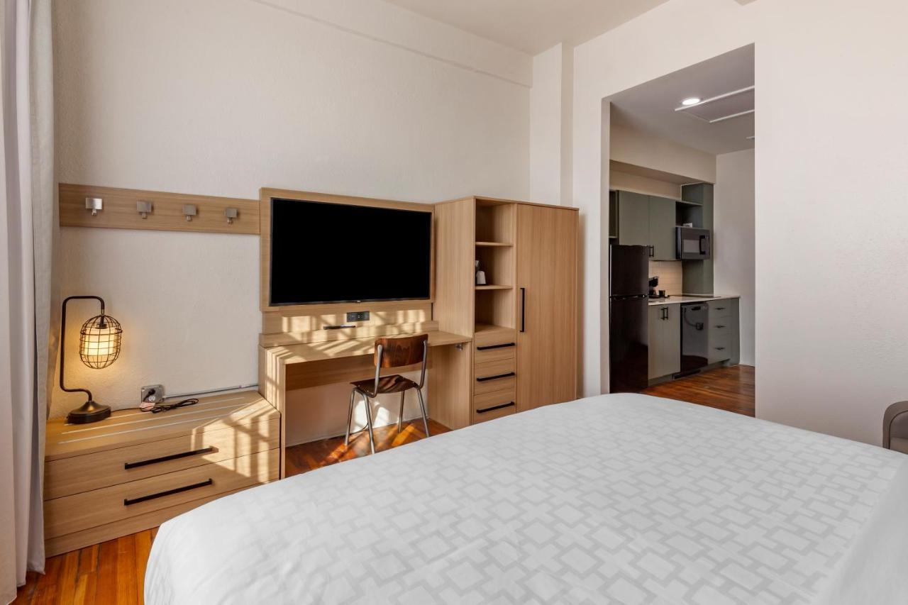 Inn At Blackstone Bagian luar foto